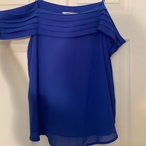 Boutique brand off the shoulder dressy top
